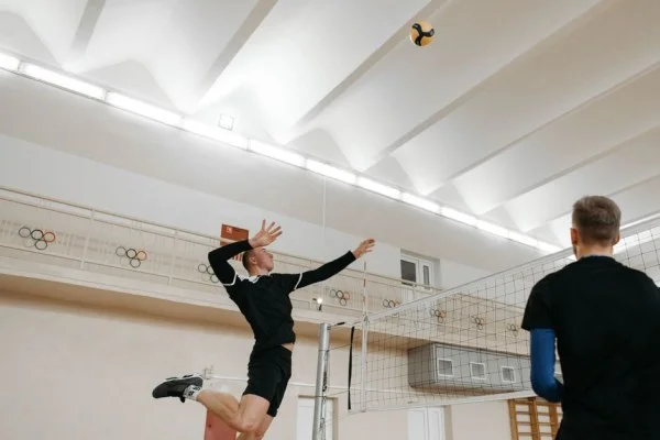 volleyball player spiking